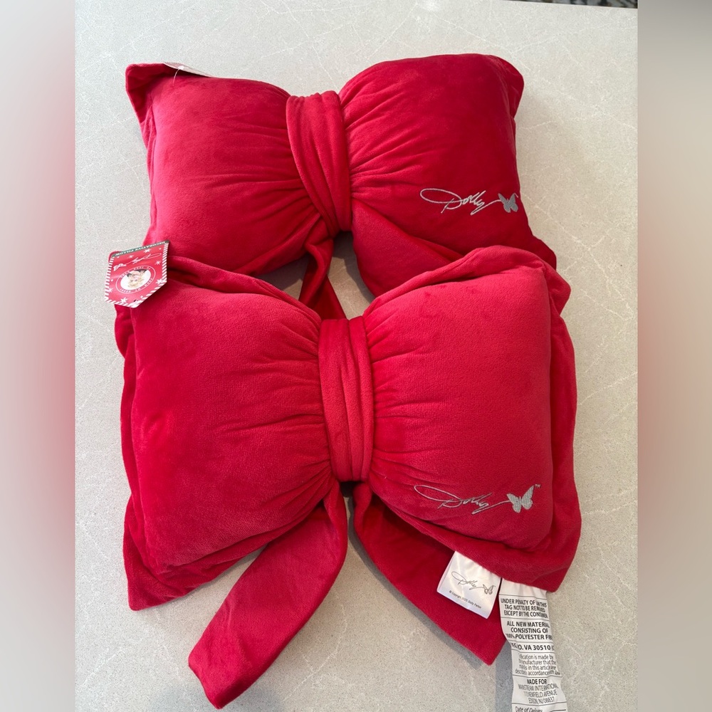 Dolly Parton Christmas Red Velvet Bow Decorative Pillows Lot of 2